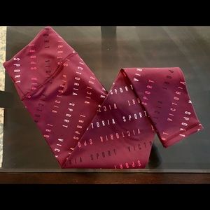 Victoria Secret Sport Knockout Leggings